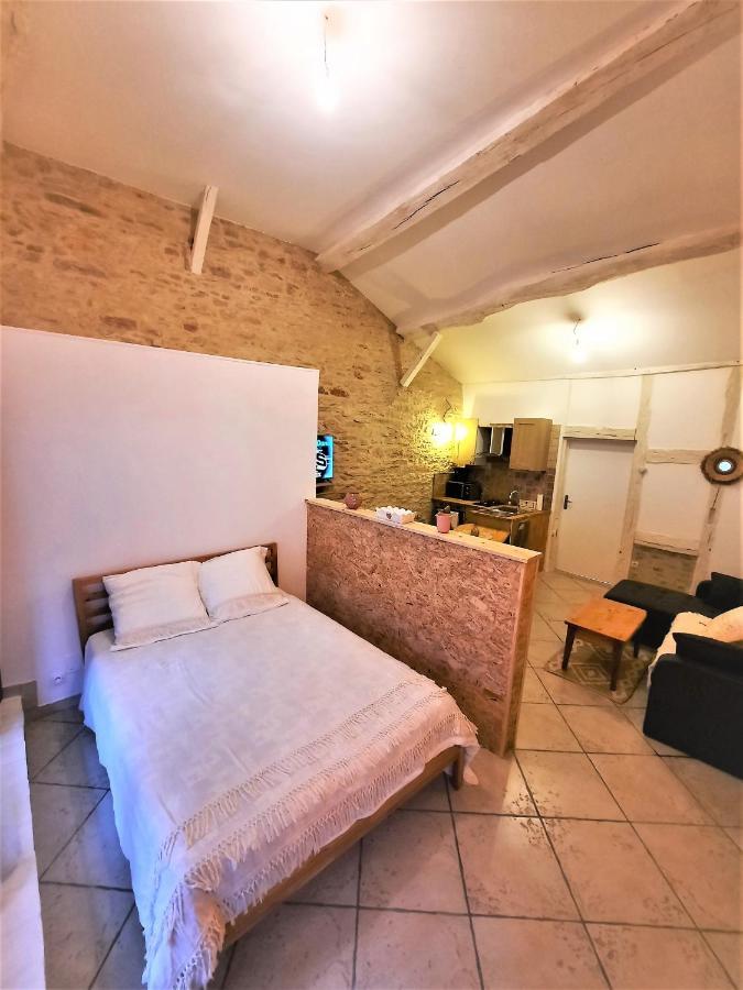 Le Cocoon Avec Parking Gratuit Apartman Cuisery Kültér fotó